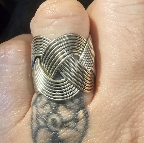 Infinity Weave Ring - Picture 4 of 5